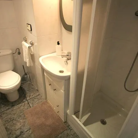 Near Clot & Sagrada Familia Apartment Barcelona Exterior photo