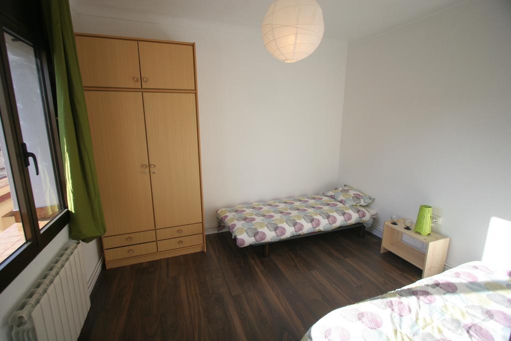 Near Clot & Sagrada Familia Apartment *